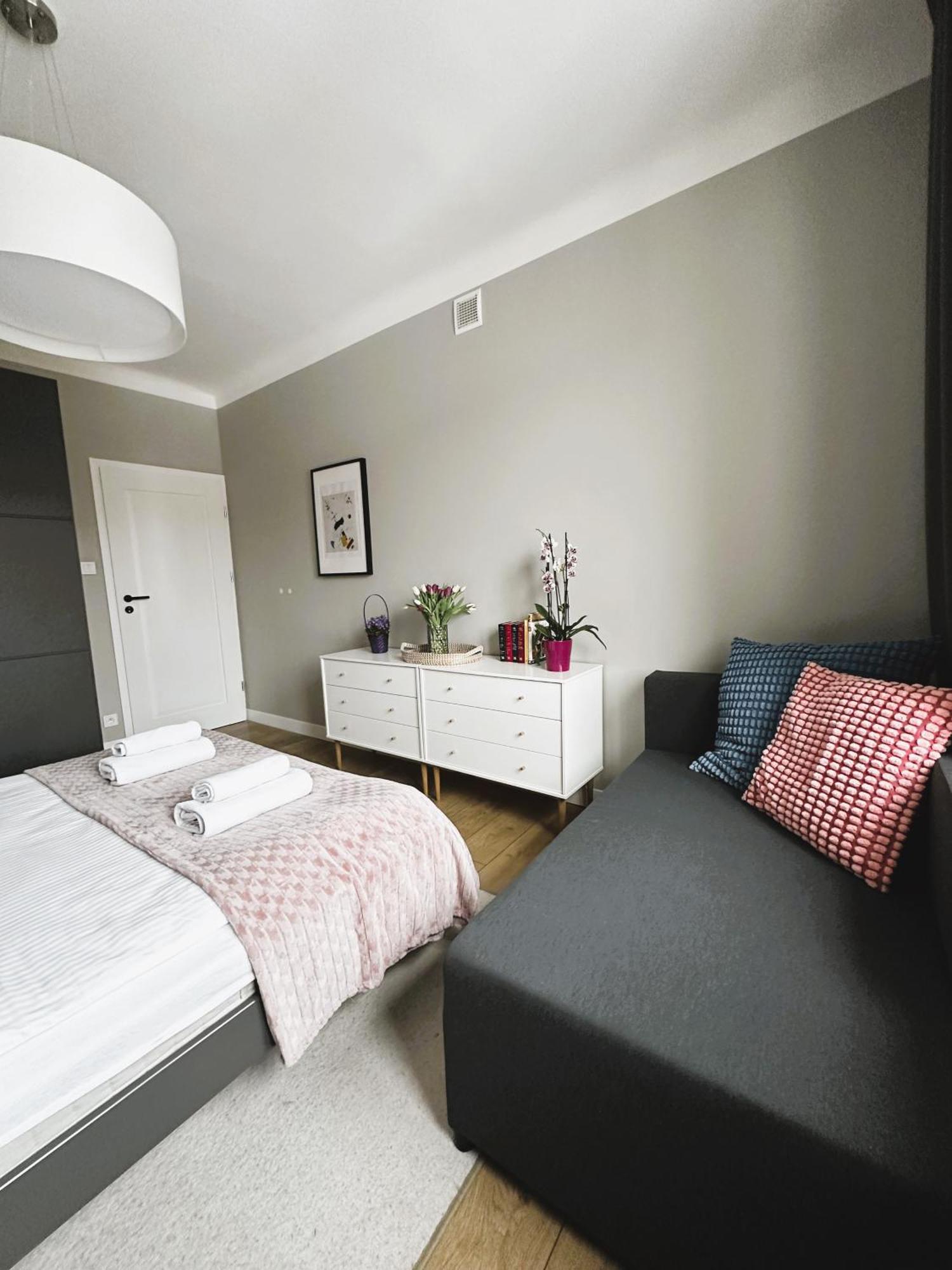 Plac Zbawiciela By Global Apartment *